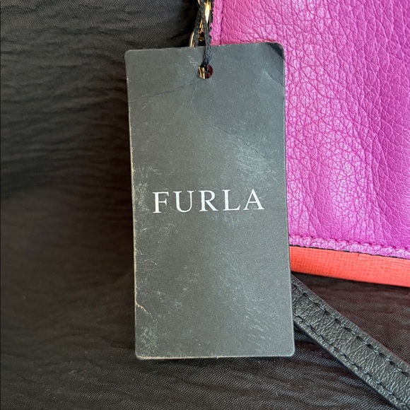 Furla Foldover Clutch With Removable Crossbody Strap - Picture 3 of 10